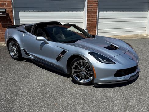 Used 2017 Chevrolet Corvette Grand Sport RWD image 31