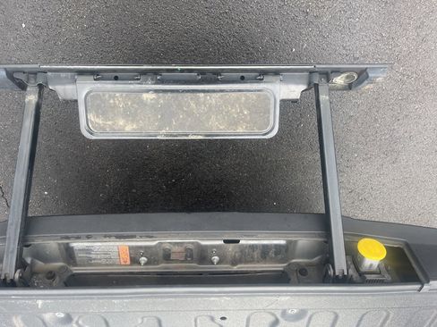 Used 2018 Ford F250 Lariat w/ Lariat Ultimate Package image 11