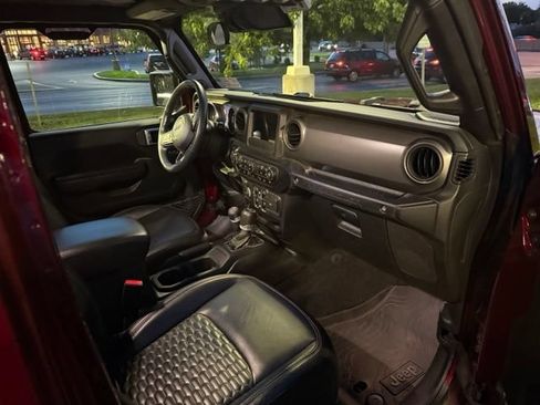Used 2021 Jeep Wrangler Unlimited Sport AWD/4WD image 18