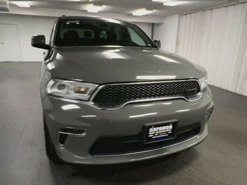 Used 2022 Dodge Durango SXT AWD/4WD image 3