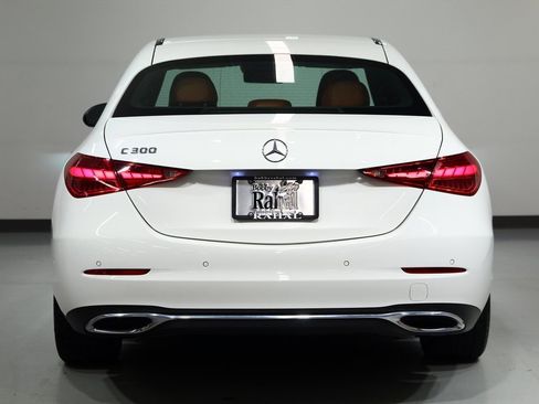 Used 2023 Mercedes-Benz C 300 Sedan image 12