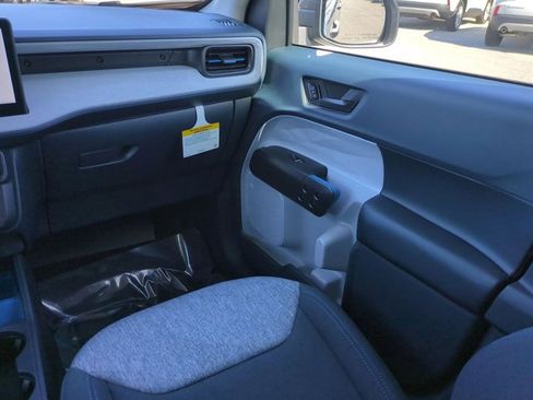 New 2026 Ford Maverick XLT image 17