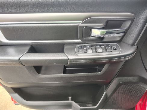 Certified 2021 RAM 1500 Classic Warlock w/ Luxury Group image 18