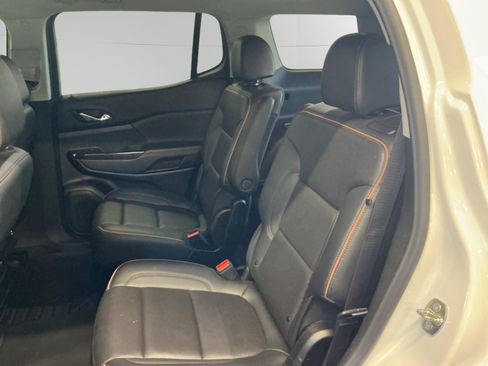 Used 2022 GMC Acadia AT4 w/ Technology Package AWD/4WD image 13