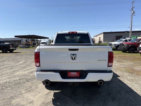 Used 2015 RAM 1500 Express AWD/4WD image 4