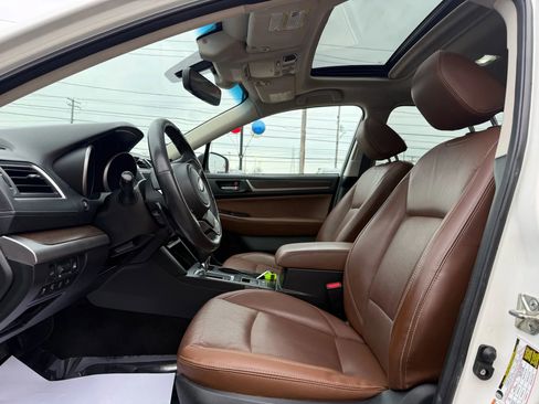 Used 2019 Subaru Outback 2.5i Touring image 19