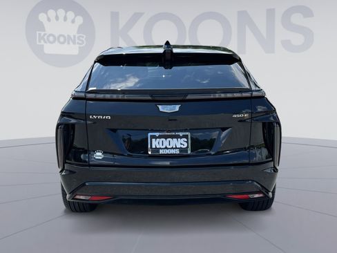 Used 2026 Cadillac Lyriq Sport RWD image 5