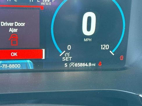 Used 2022 Ford F150 Lariat w/ Equipment Group 501A Mid image 33