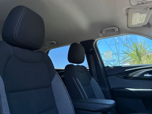 Used 2023 Chevrolet TrailBlazer LT AWD/4WD image 17