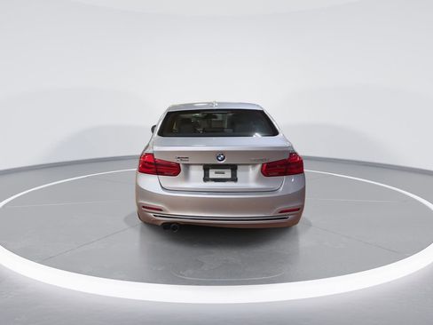 Used 2017 BMW 330i xDrive Sedan image 7