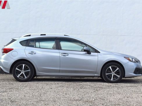 Used 2022 Subaru Impreza Premium image 6