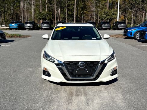 Used 2019 Nissan Altima 2.5 SL image 2