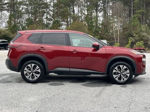 Certified 2023 Nissan Rogue SV image 24