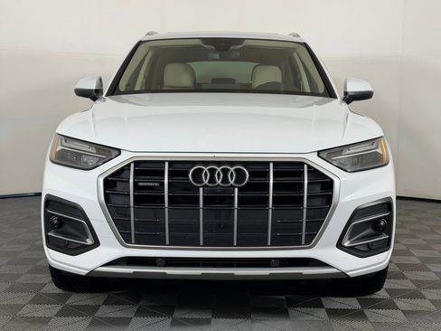 Used 2023 Audi Q5 2.0T Premium Plus w/ Premium Plus Package AWD/4WD image 6