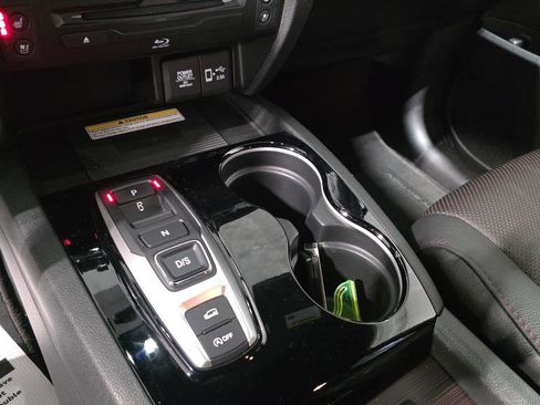 Used 2022 Honda Pilot Black Edition image 31