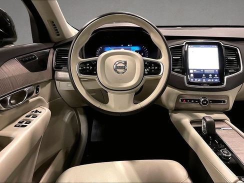 Certified 2024 Volvo XC90 B6 Plus w/ Protection Package Premier AWD/4WD image 8