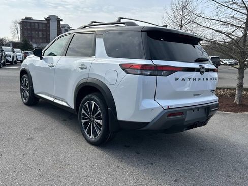 New 2026 Nissan Pathfinder Platinum AWD/4WD image 5