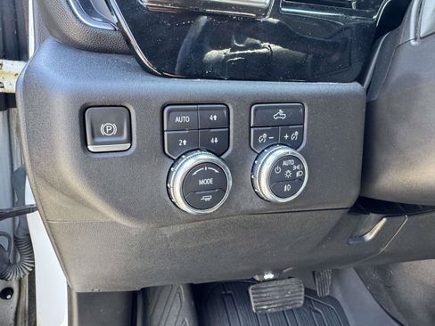 Used 2022 GMC Sierra 1500 Elevation AWD/4WD image 30