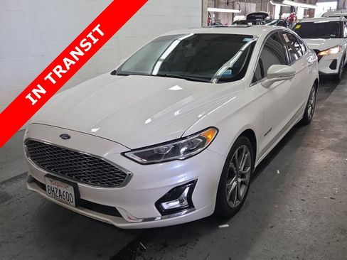 Used 2019 Ford Fusion Titanium FWD image 1