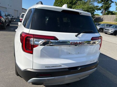 Used 2023 GMC Acadia SLT AWD/4WD image 5