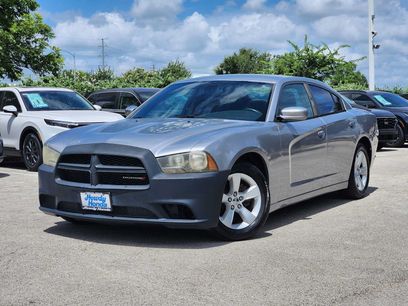 Used 2013 Dodge Charger SE