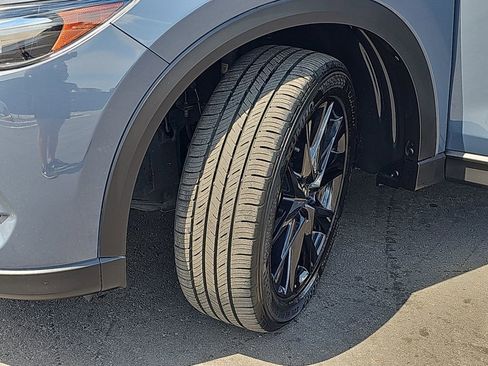 Used 2021 MAZDA CX-5 Carbon Edition image 36