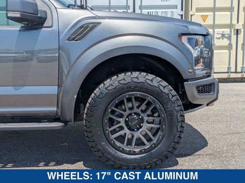 Used 2019 Ford F150 Raptor w/ Equipment Group 802A Luxury AWD/4WD image 11