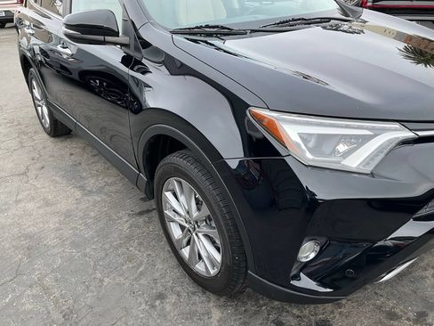 Used 2017 Toyota RAV4 Limited w/ Advanced Technology Package FWD image 78