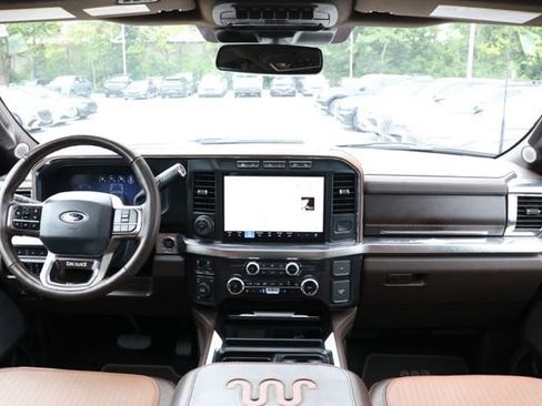 Used 2024 Ford F350 King Ranch AWD/4WD image 16