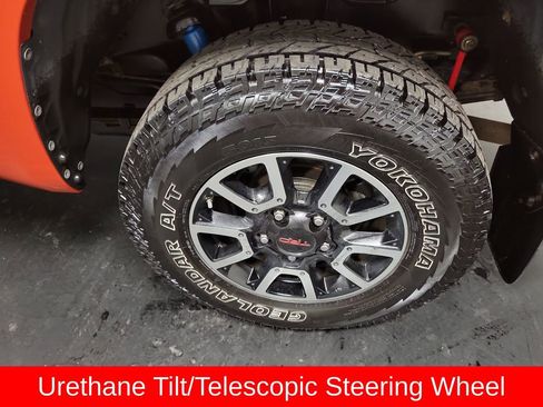 Used 2017 Toyota Tundra SR5 w/ TRD Off Road Package image 11