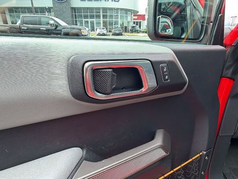 Used 2021 Ford Bronco Badlands image 20