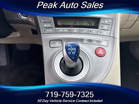 Used 2013 Toyota Prius Two image 17