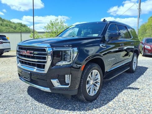 Used 2024 GMC Yukon SLT AWD/4WD image 3