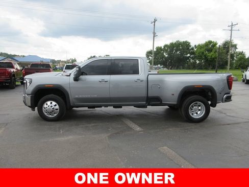 Certified 2025 GMC Sierra 3500 SLE w/ SLE Value Package AWD/4WD image 11