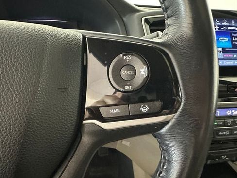 Used 2019 Honda Pilot Touring image 16