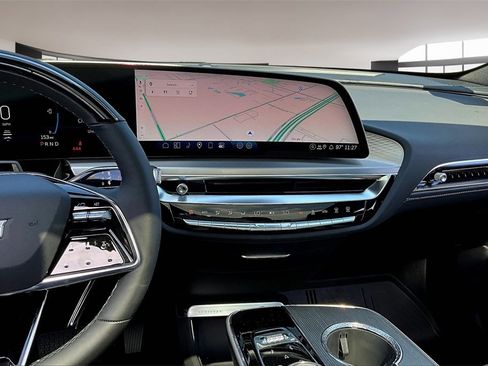 New 2025 Cadillac Lyriq Luxury image 7