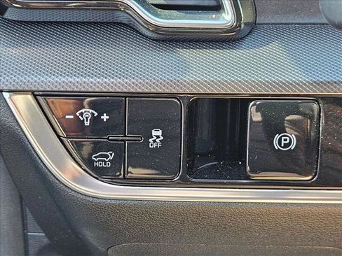 Used 2023 Kia Sportage SX FWD image 23