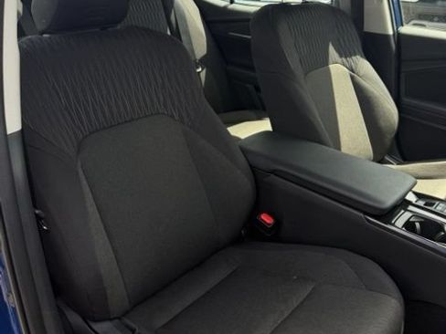 Used 2025 Toyota Camry LE FWD image 31