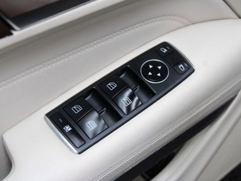 Used 2014 Mercedes-Benz E 350 4MATIC image 10