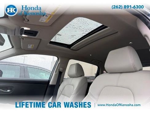 Used 2024 Honda HR-V EX-L image 6