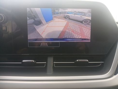 Used 2024 Chevrolet Trax LS FWD image 22