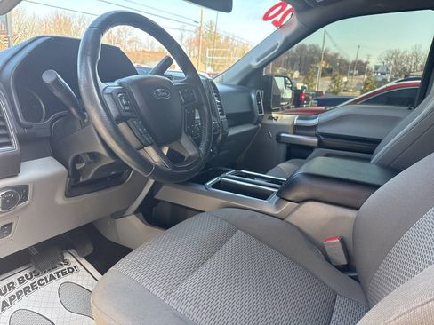 Used 2020 Ford F150 XLT w/ Equipment Group 302A Luxury AWD/4WD image 17
