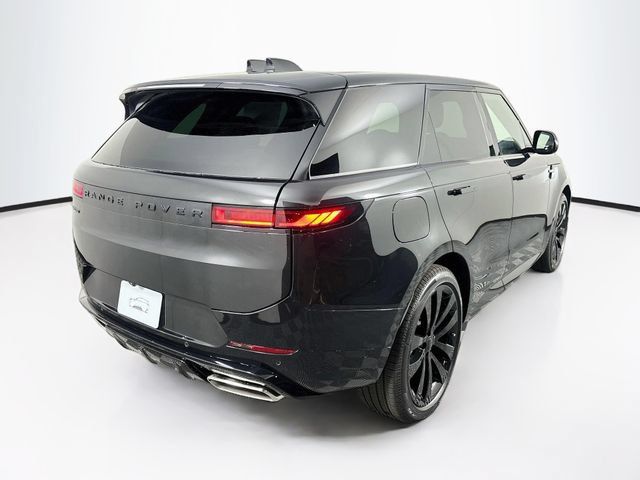 New 2027 Land Rover Range Rover Sport Dynamic SE AWD/4WD image 5