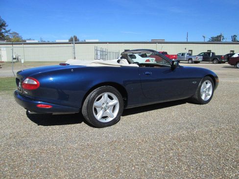 Used 1998 Jaguar XK8 Convertible image 69