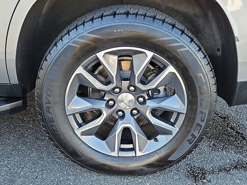 Used 2023 Chevrolet Tahoe LT w/ LT Signature Plus Package image 7
