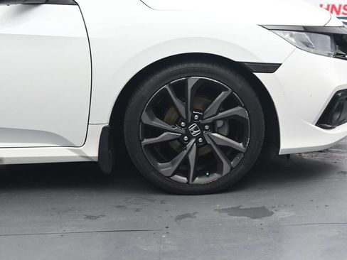 Used 2019 Honda Civic Sport image 11