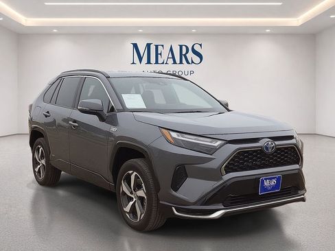 Used 2023 Toyota RAV4 SE AWD/4WD image 7
