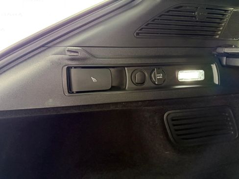 Used 2022 Alfa Romeo Stelvio Ti w/ Active Assist Plus Package image 41