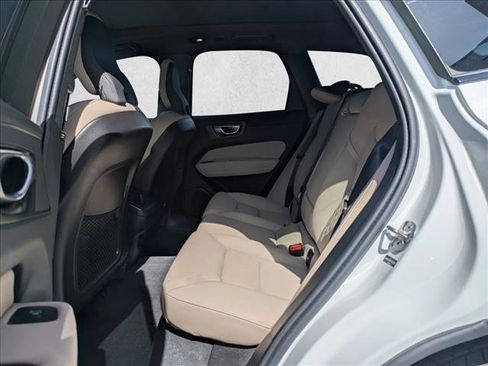 Certified 2026 Volvo XC60 B5 Plus w/ Protection Package Premier image 20