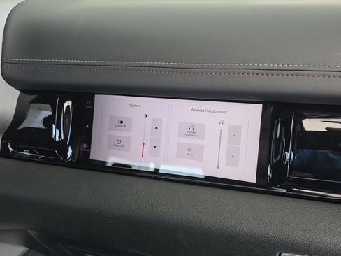 New 2026 RAM 1500 Rebel AWD/4WD image 32